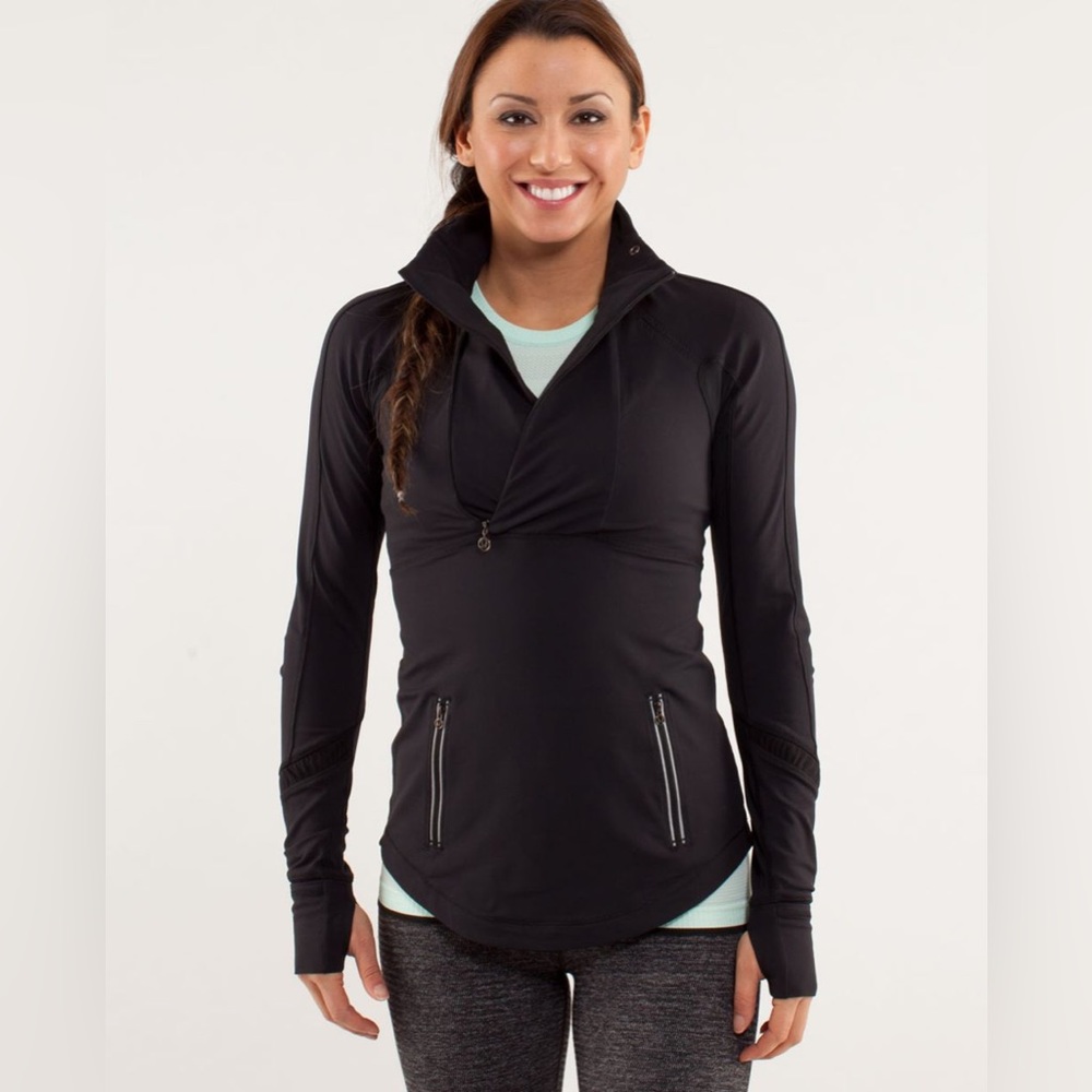 Lululemon Run: Reflect Pullover in Black